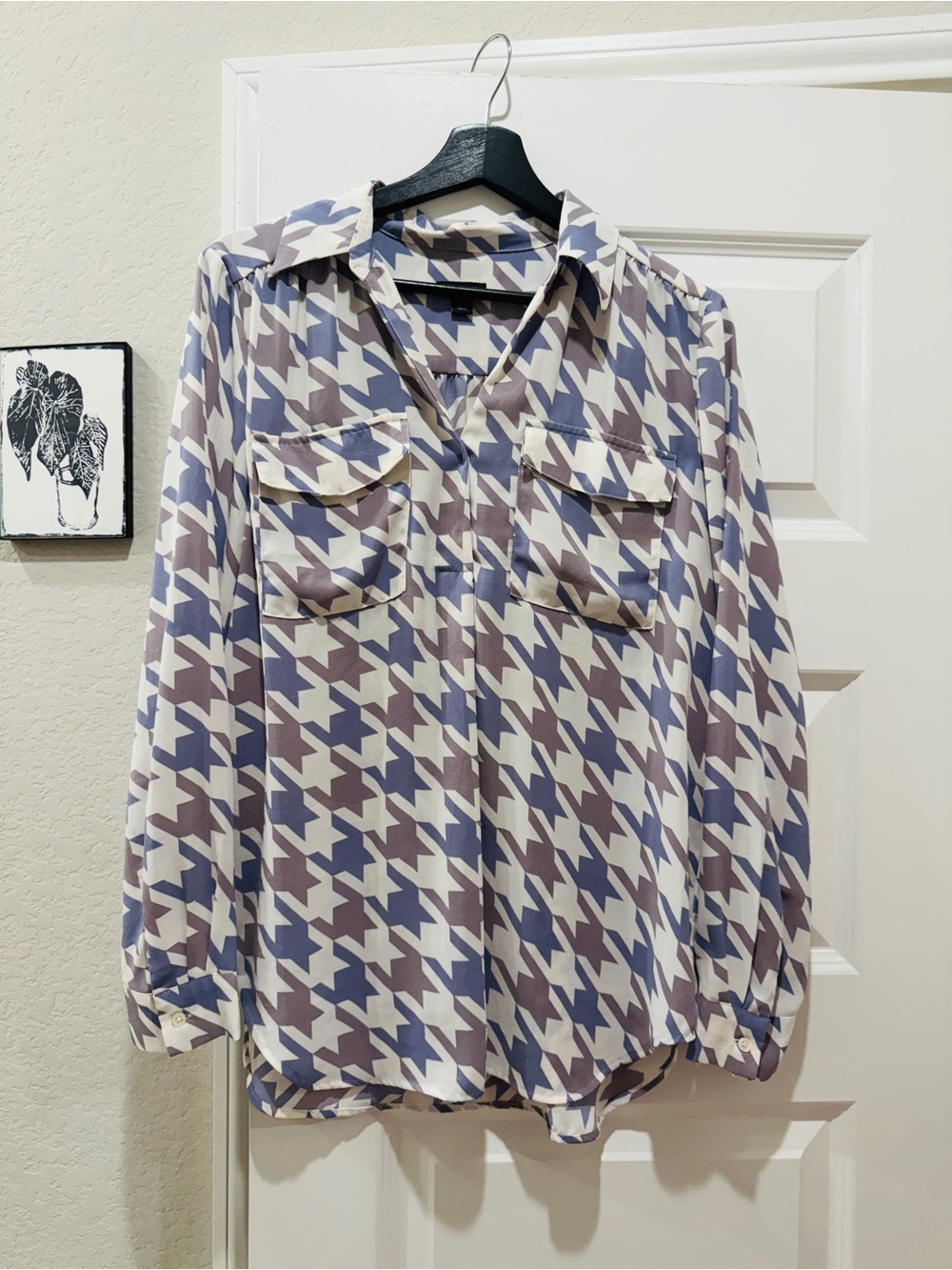 Ann Taylor Houndstooth Button-Down Shirt - White, Blue & Taupe